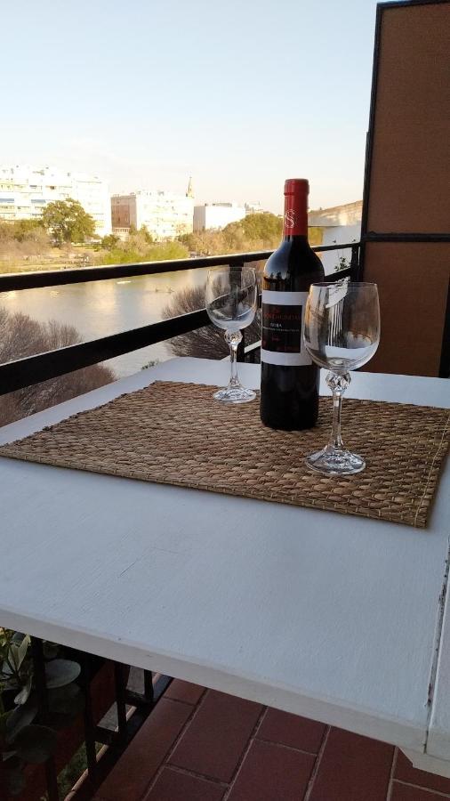 Apartamento Con Vistas Al Rio Guadalquivir En Triana, Sevilla Εξωτερικό φωτογραφία